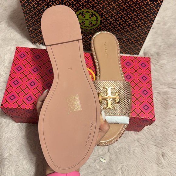 Brand new Tory Burch everyly slide - Picture 4 of 6